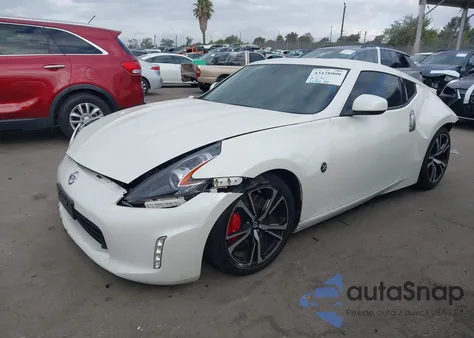 2020 Nissan 370Z Sport Touring 7-Speed Automatic z USA, uszkodzony, nr VIN JN1AZ4EH7LM820317